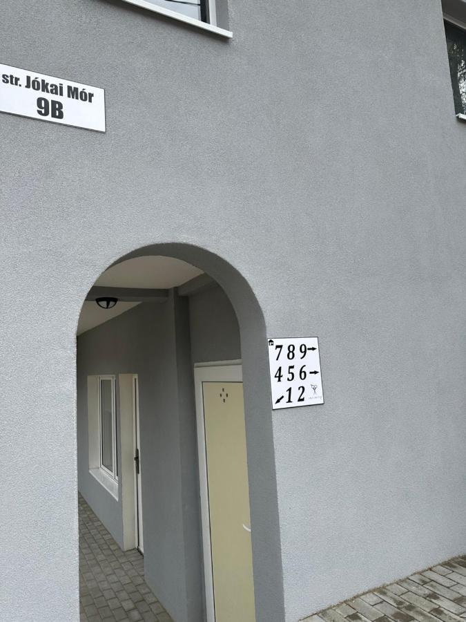 Jokai Apartments Nr7, Code Entry Sfântu-Gheorghe Buitenkant foto